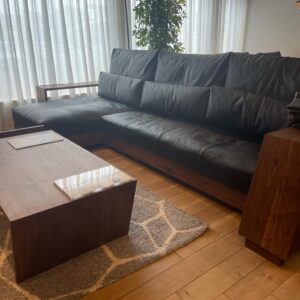 包まれるソファ