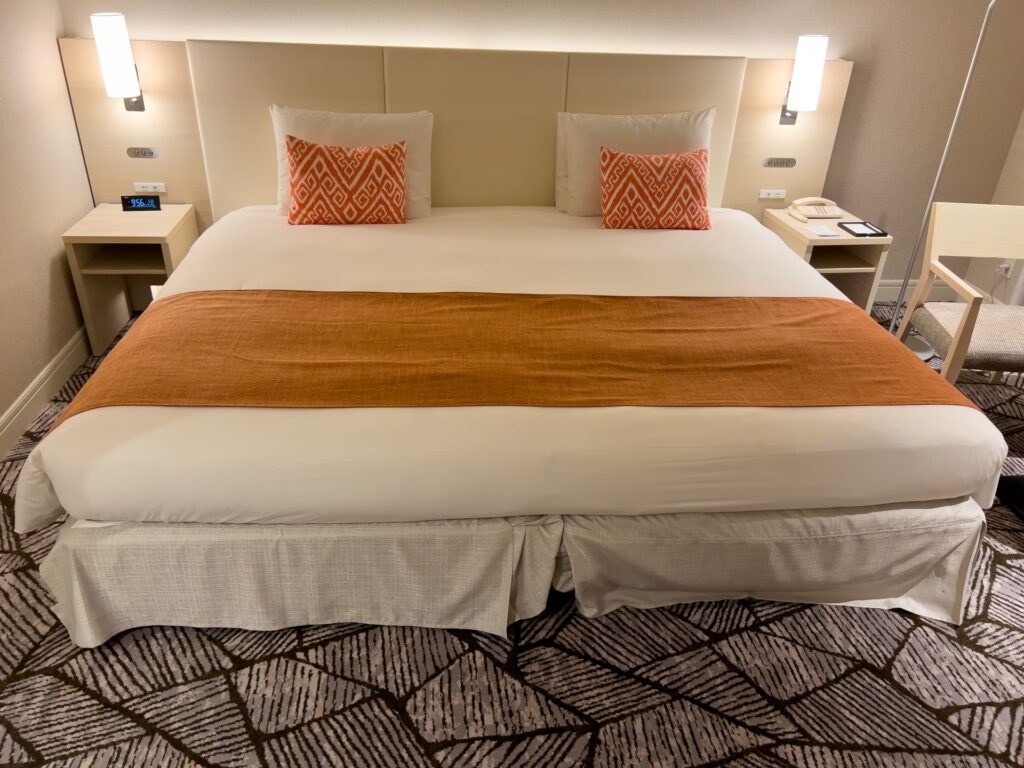 間接照明を活かした寝室