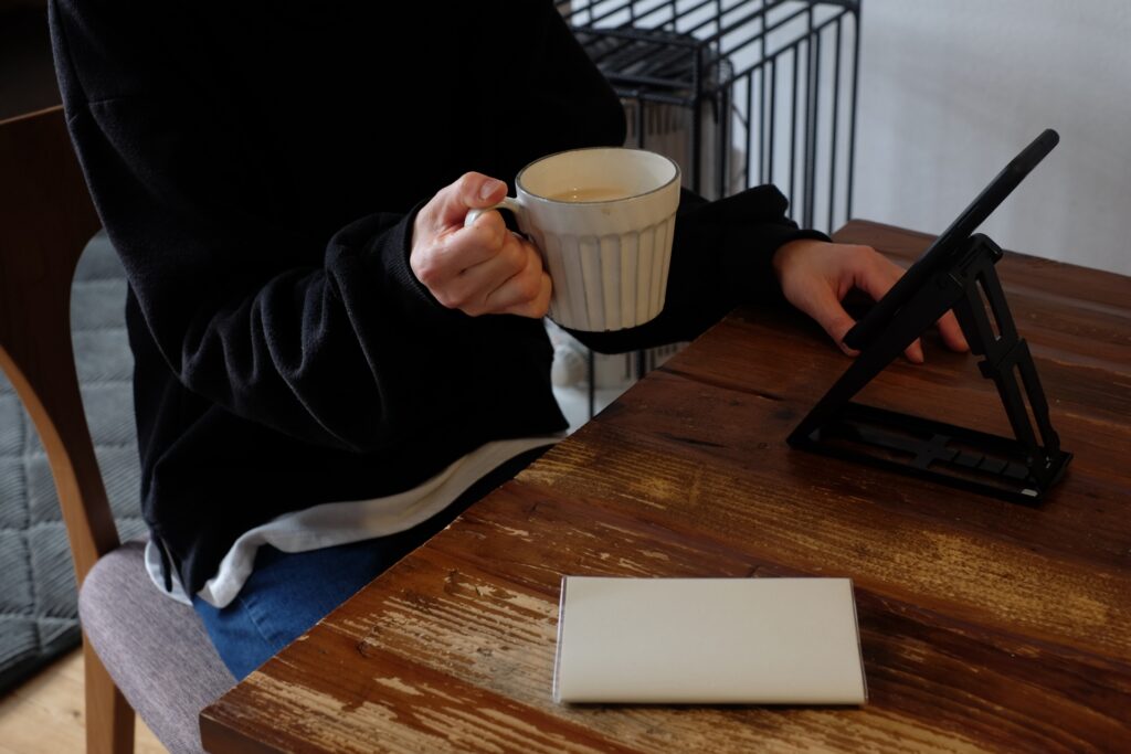 素材を活かし長く使用するインテリア