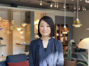 新しく入社致しました