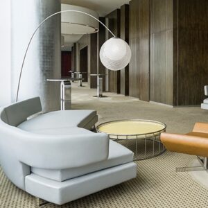 美しい陰影を映し出すあかり