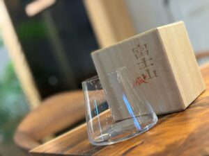 お酒好きの方にピッタリなグラスです