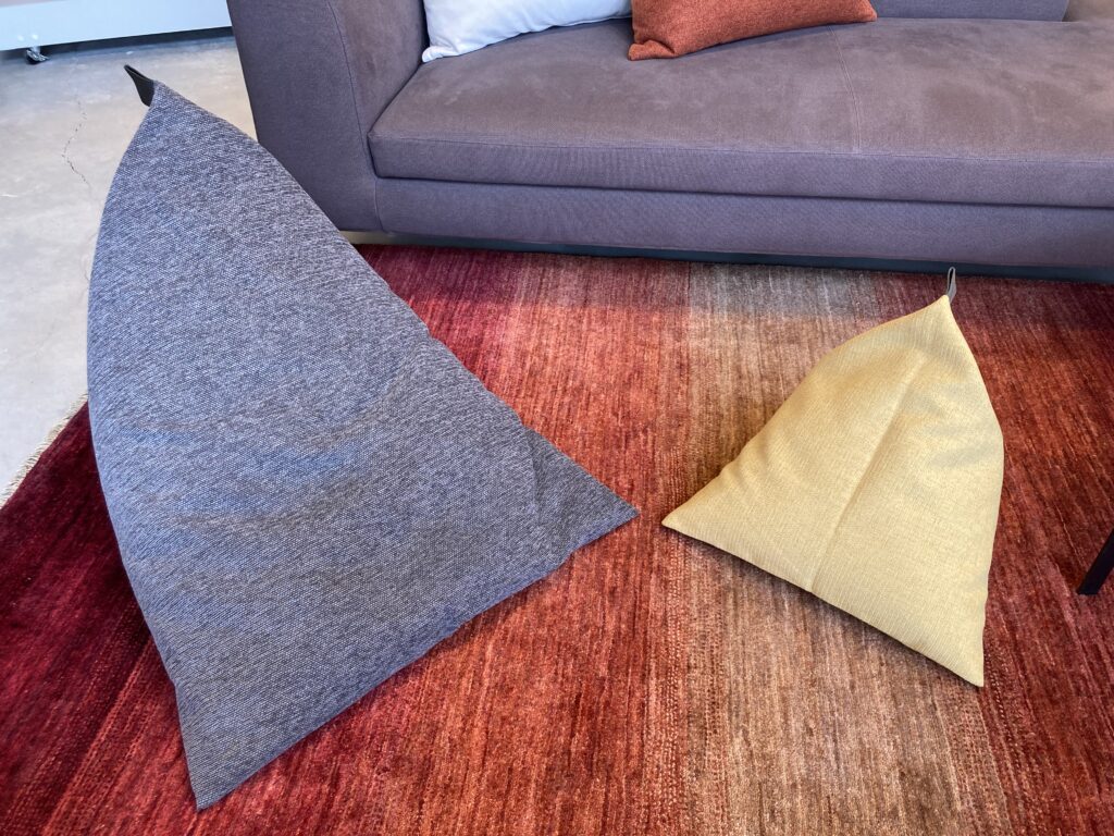 tetraクッション2