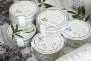 天然オリーブオイル配合のマルチクリーム